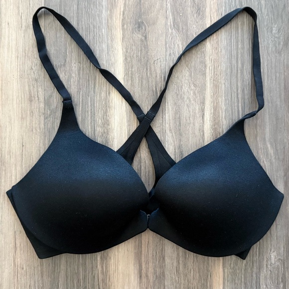 Victoria's Secret Cross-Back Underwire Push-Up Bra Size 34C - Picture 5 of 7